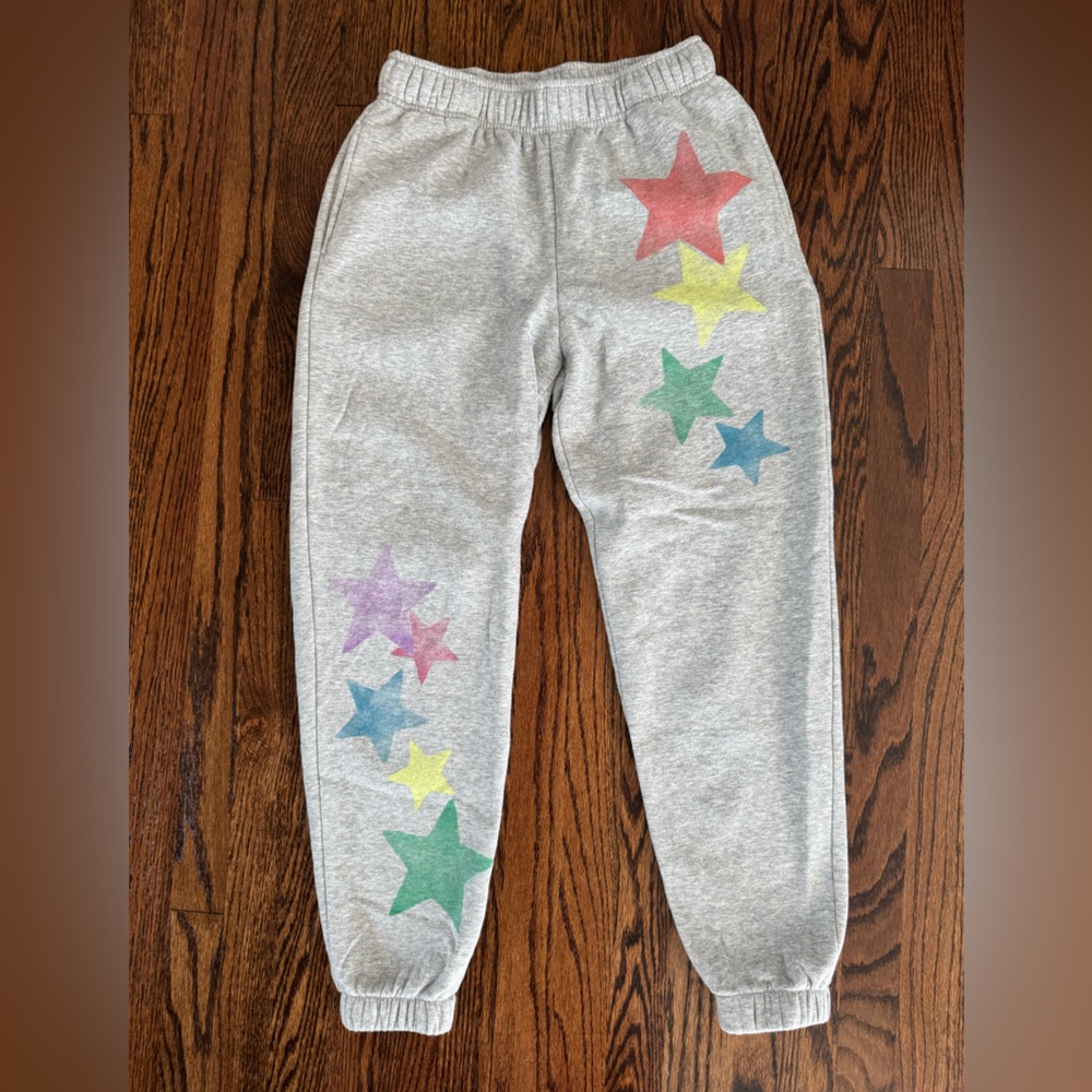Women’s Wild Fable gray jogger sweatpants with distressed stars size small